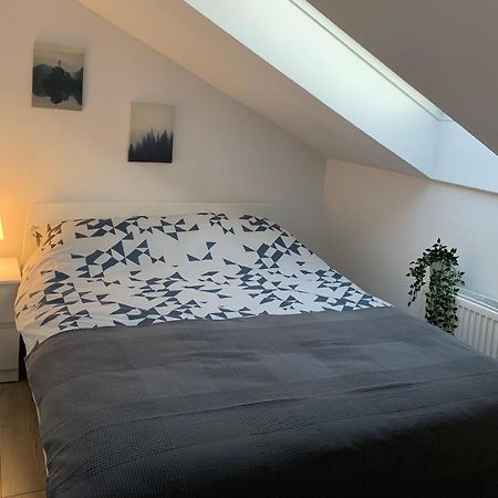 Апартаменти Apartament Pod Gwiazdami Острув-Велькопольський Екстер'єр фото