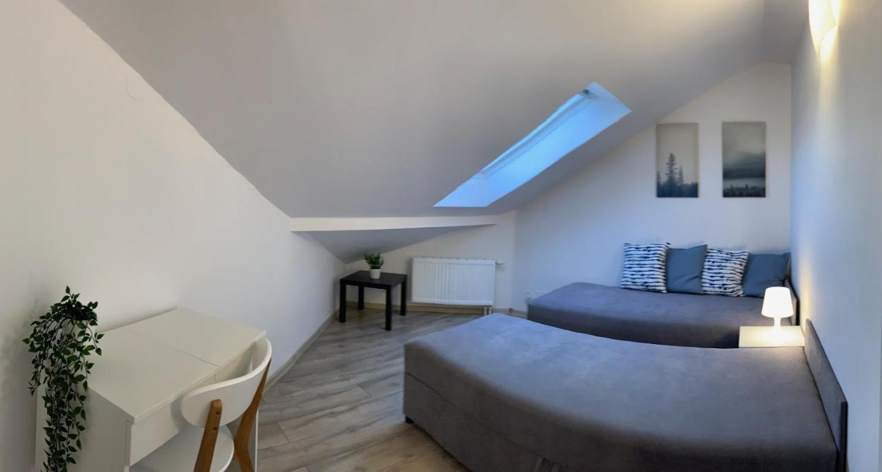 Апартаменти Apartament Pod Gwiazdami Острув-Велькопольський Екстер'єр фото