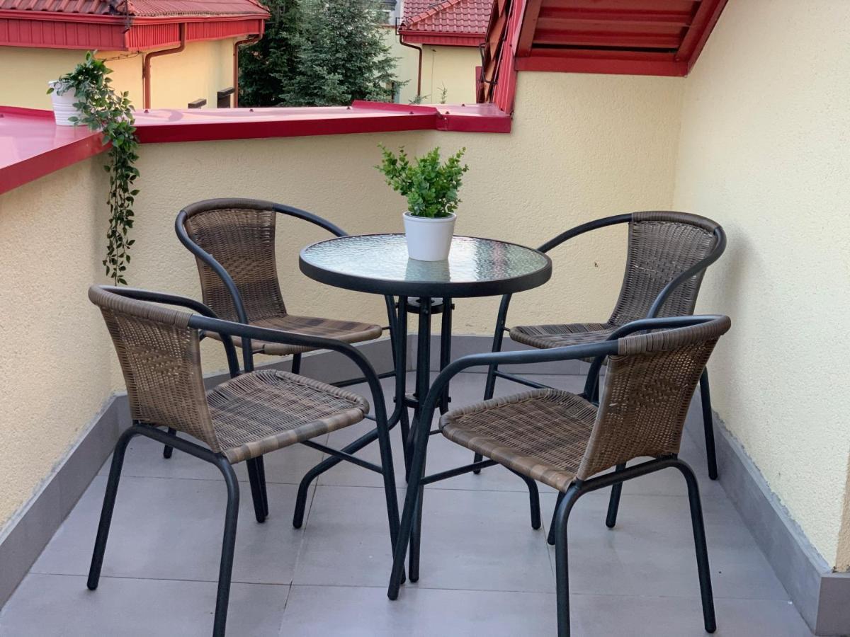Апартаменти Apartament Pod Gwiazdami Острув-Велькопольський Екстер'єр фото