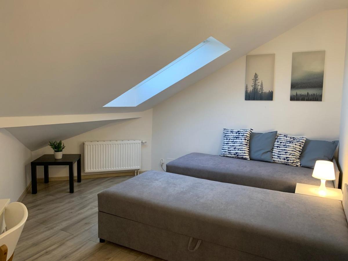 Апартаменти Apartament Pod Gwiazdami Острув-Велькопольський Екстер'єр фото