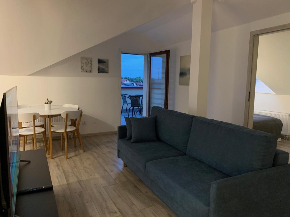 Апартаменти Apartament Pod Gwiazdami Острув-Велькопольський Екстер'єр фото
