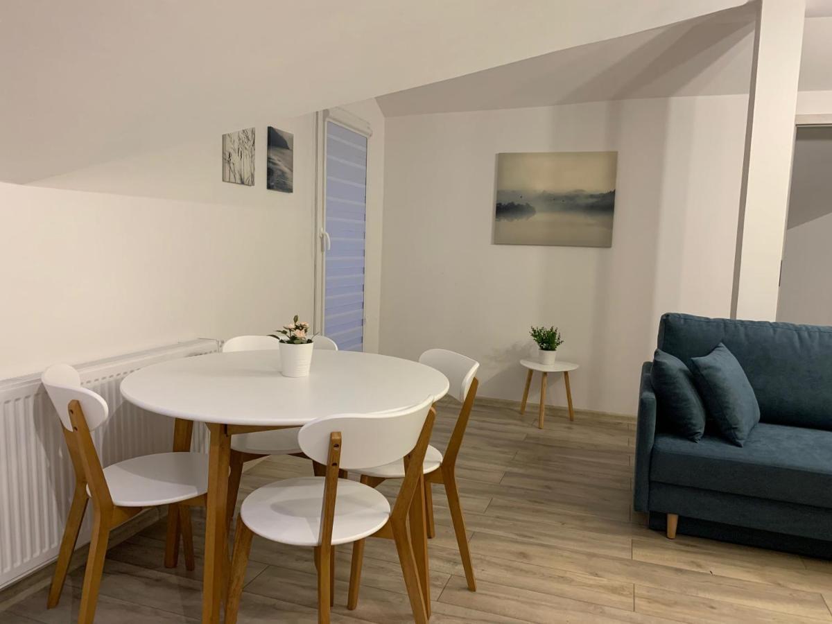 Апартаменти Apartament Pod Gwiazdami Острув-Велькопольський Екстер'єр фото
